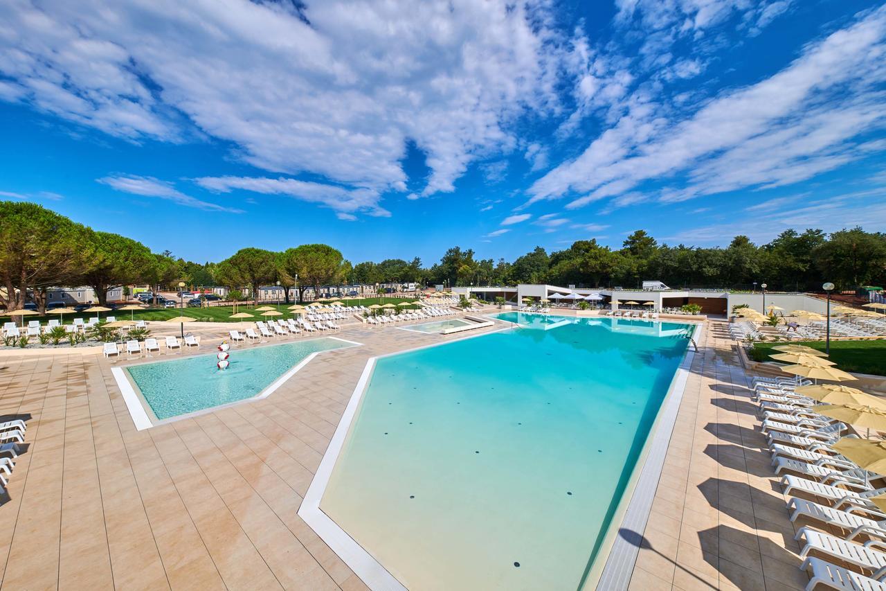 Camping Stella Maris Mobile Homes Umag Exteriér fotografie